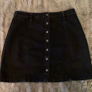 Forever 21 button up black denim skirt
